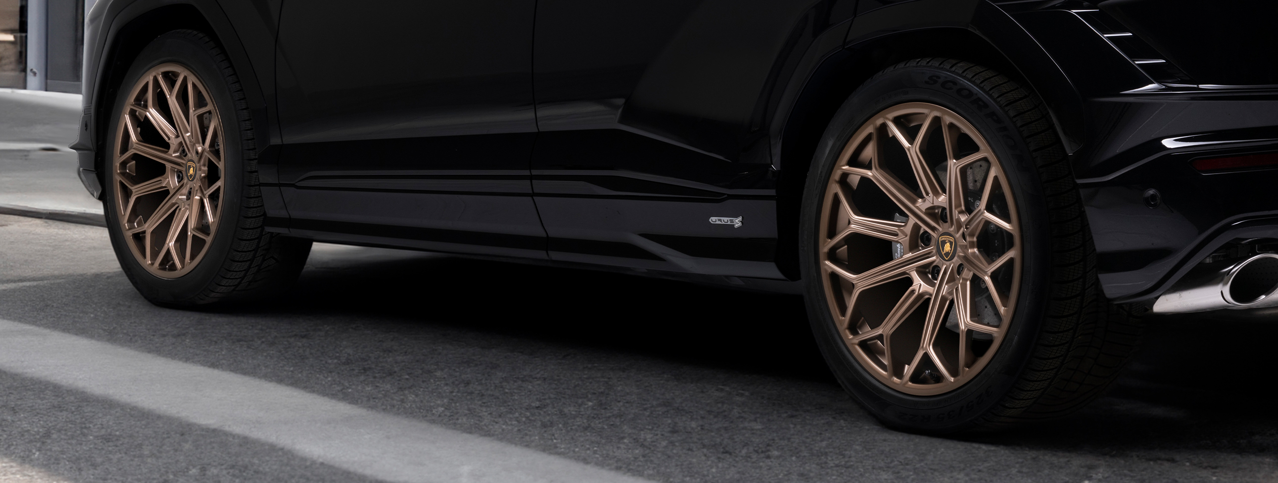 PNNNU Für Lamborghini Urus 2021 Leder-Autoschlüssel-Etui-Abdeckung