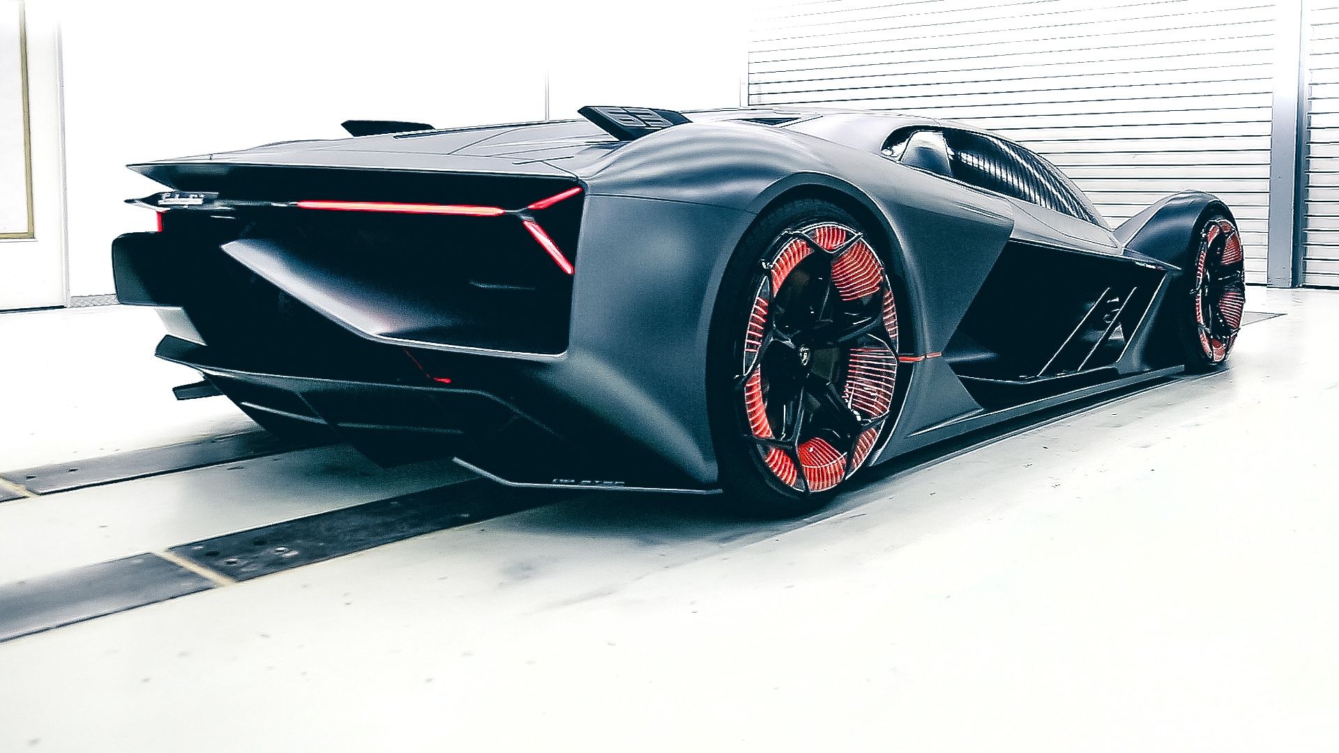 The Future of Lamborghini: The Lamborghini Terzo Millennio - The