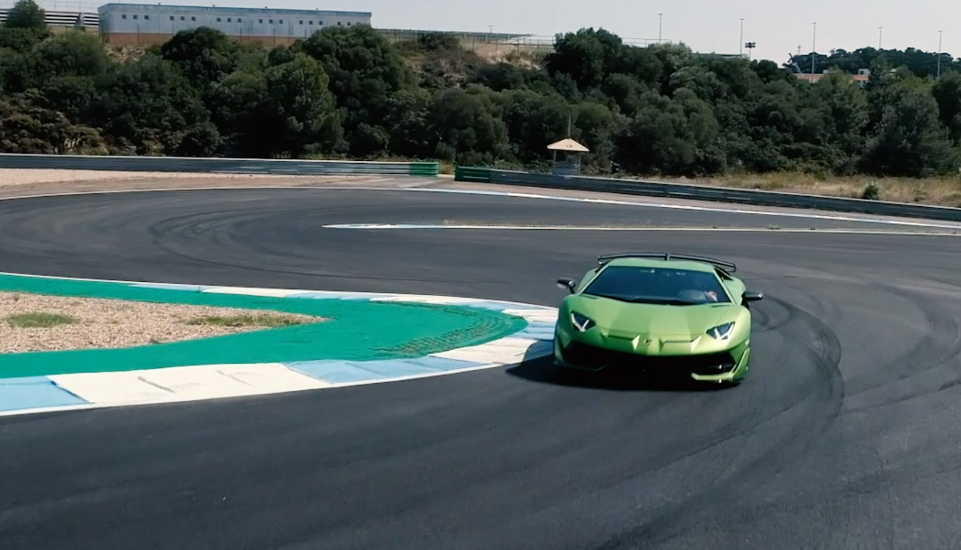 8d The Roar Of Lamborghini Engines - lambo sound roblox id