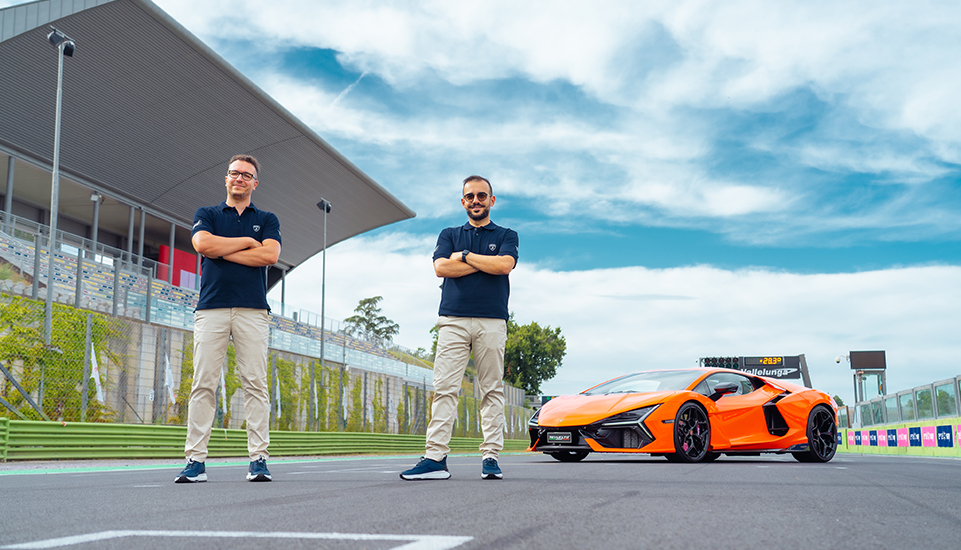 Watch how the Lamborghini Revuelto is made